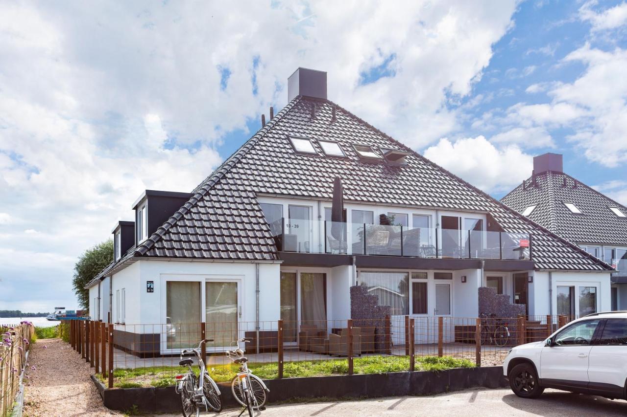Welcome In - Paviljoenwei 10, Appartement 39 'Mar' Sneek - Offingawier Luaran gambar