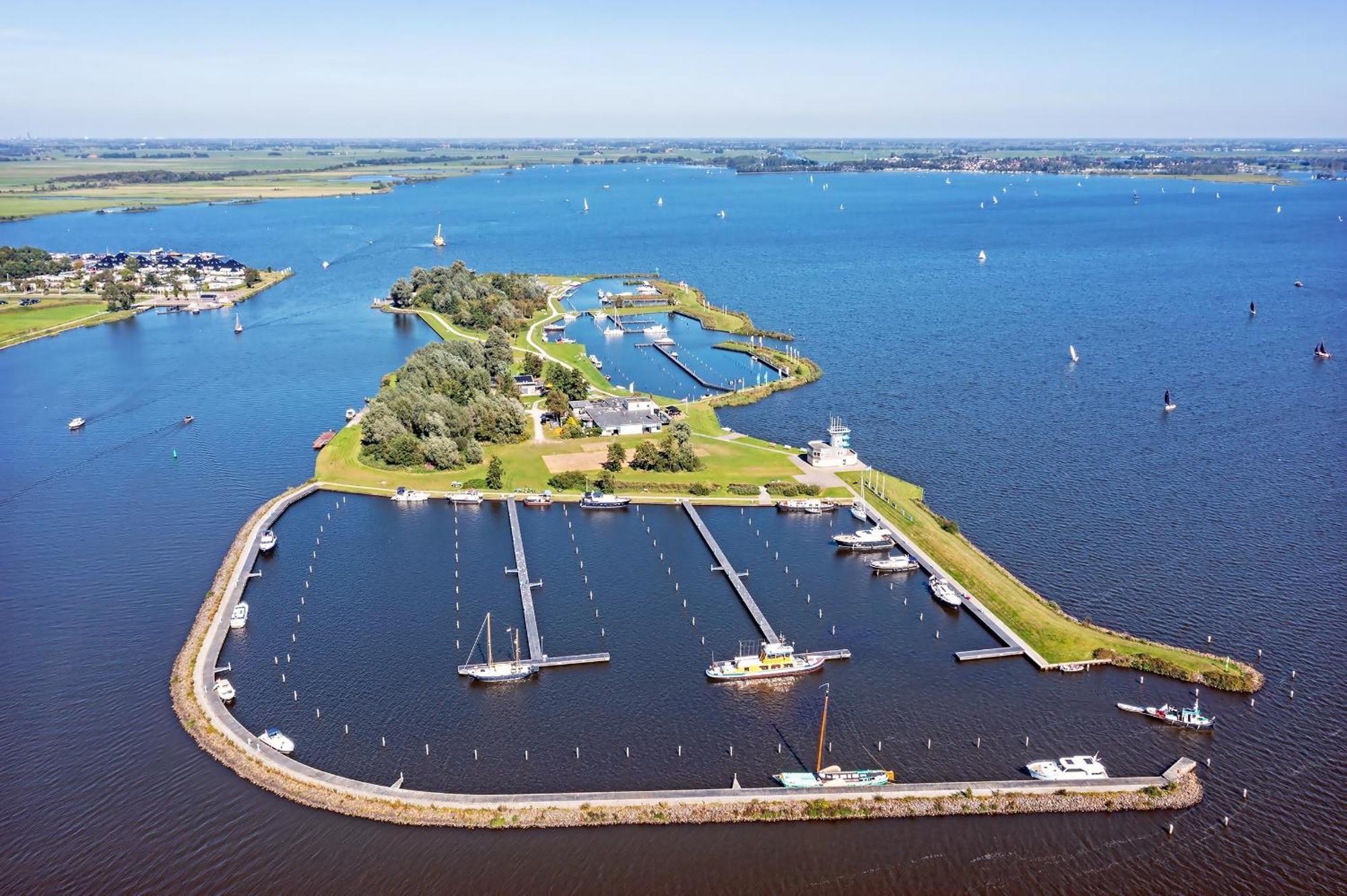 Welcome In - Paviljoenwei 10, Appartement 39 'Mar' Sneek - Offingawier Luaran gambar